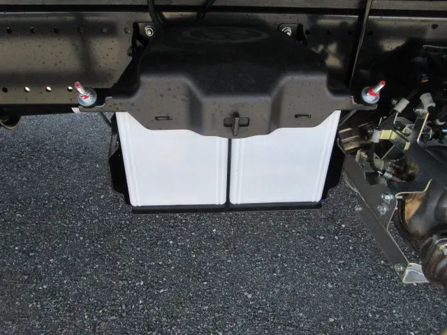 日野 レンジャー 2KG-FE2ACG(2WD)の写真8