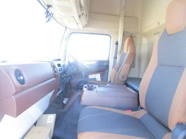 日野 レンジャー 2KG-FE2ACG(2WD)の写真23