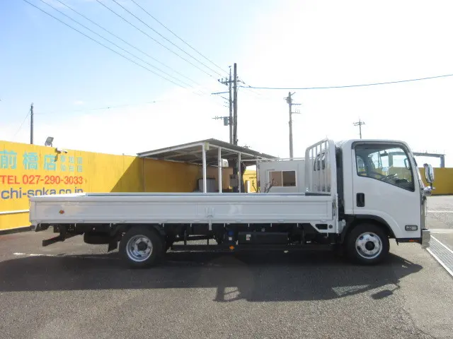 いすゞ エルフ 2RG-NPR88AR(2WD)の写真6