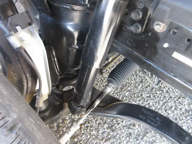 いすゞ エルフ 2RG-NPR88AR(2WD)の写真31