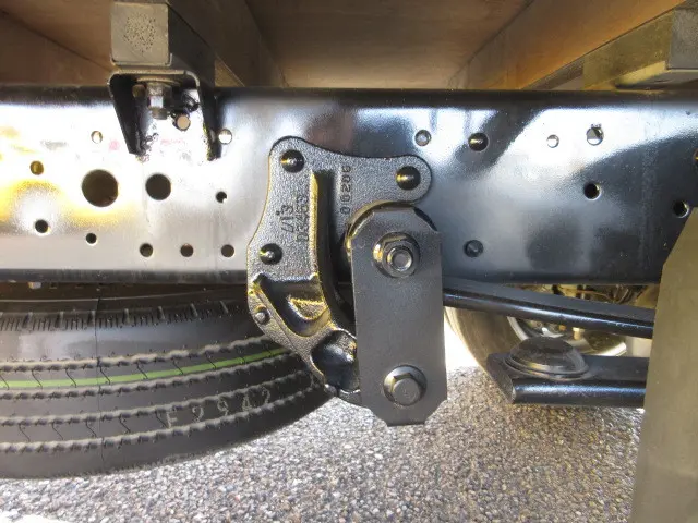 いすゞ エルフ 2RG-NPR88AR(2WD)の写真33