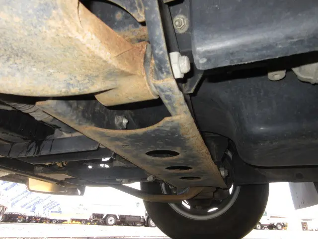 いすゞ エルフ 2RG-NPR88AR(2WD)の写真37