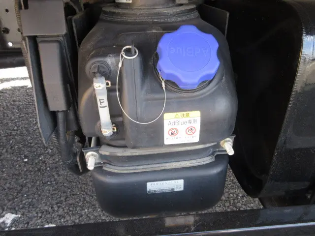 いすゞ エルフ 2RG-NPR88AR(2WD)の写真43