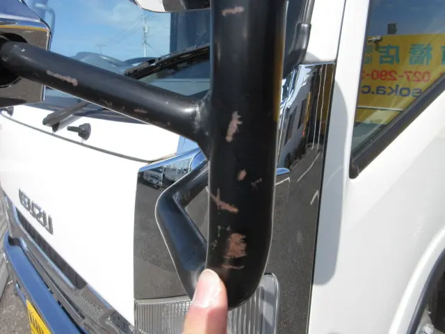 いすゞ エルフ 2RG-NPR88AR(2WD)の写真48