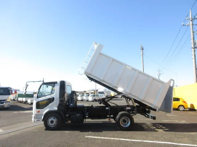 三菱 ファイター 2KG-FK72F(2WD)の写真11