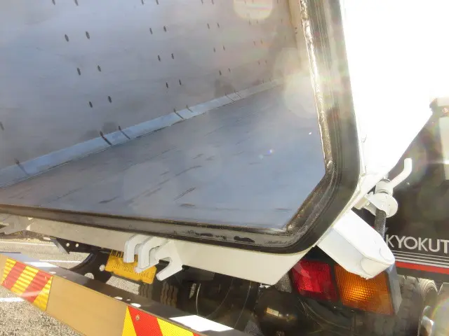 三菱 ファイター 2KG-FK72F(2WD)の写真20