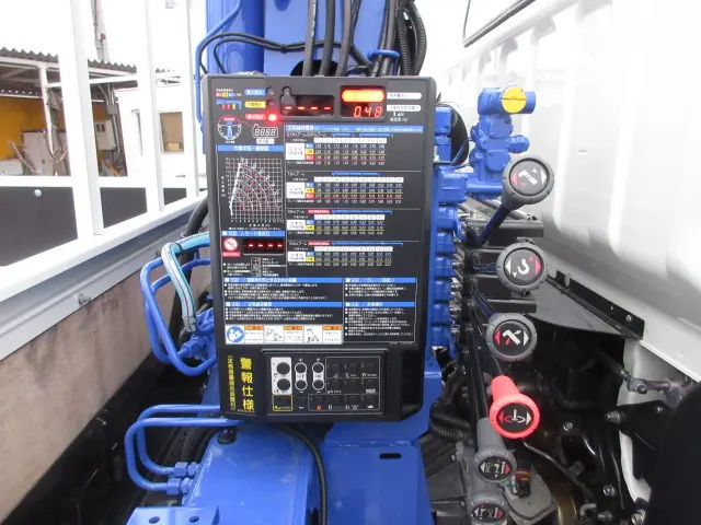 三菱 キャンター 2PG-FEB80(2WD)の写真20