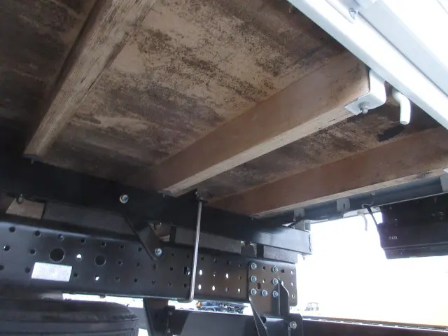 三菱 キャンター 2PG-FEB80(2WD)の写真43