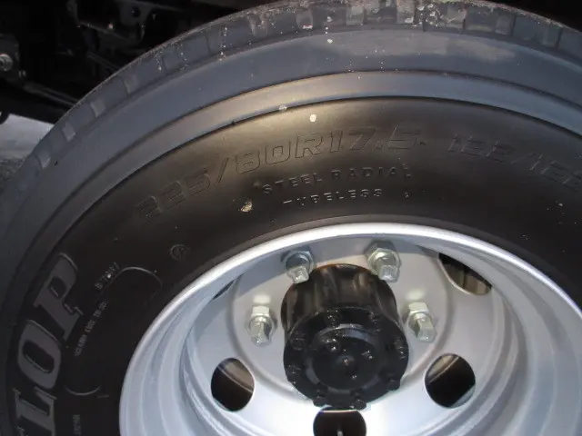 三菱 キャンター 2PG-FEB80(2WD)の写真48