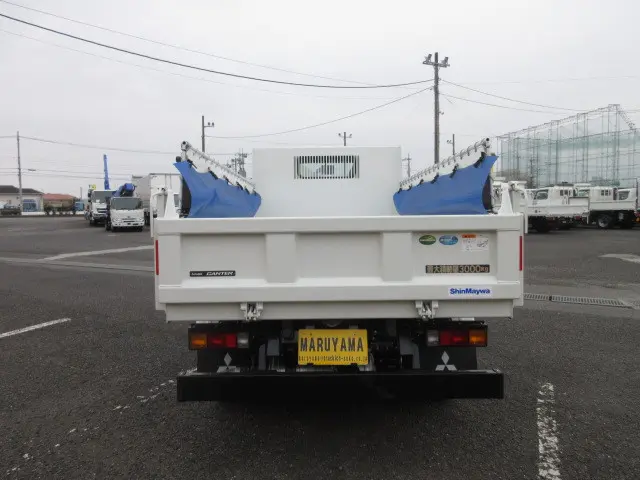三菱 キャンター 2RG-FBA60(2WD)の写真7