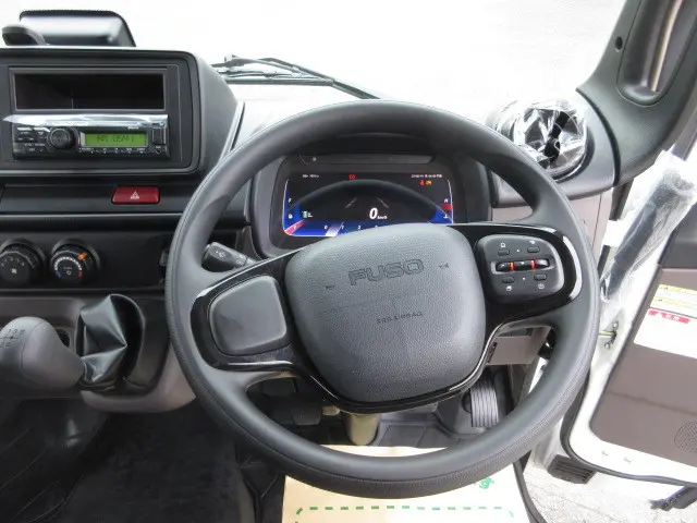 三菱 キャンター 2RG-FBA60(2WD)の写真30