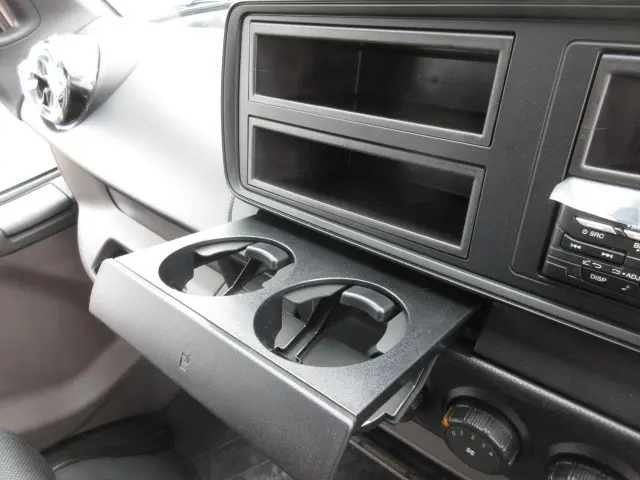 三菱 キャンター 2RG-FBA60(2WD)の写真33