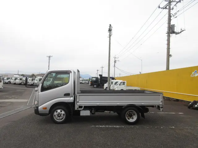 トヨタ ダイナ 2PG-GDY281(4WD)の写真5