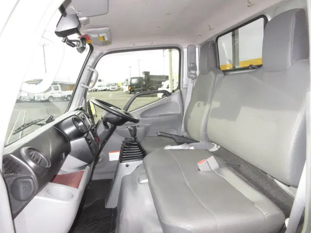 トヨタ ダイナ 2PG-GDY281(4WD)の写真23