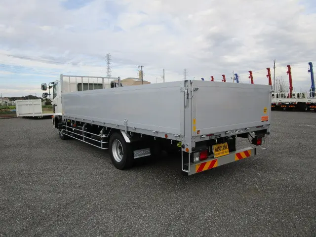 日野 レンジャー 2KG-FE2ACG(2WD)の写真3