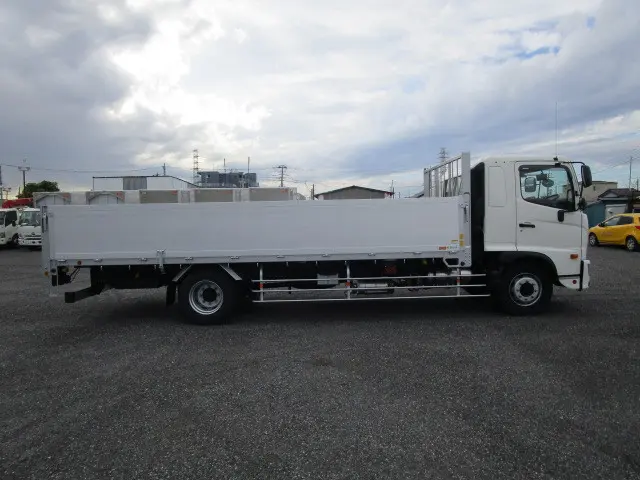 日野 レンジャー 2KG-FE2ACG(2WD)の写真6