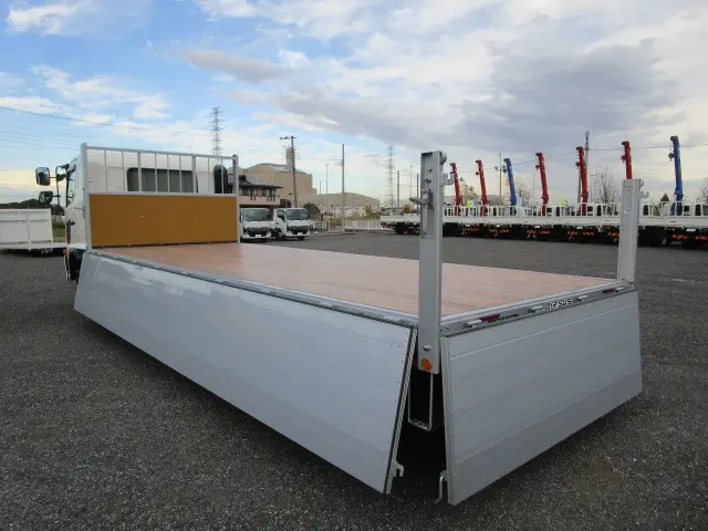 日野 レンジャー 2KG-FE2ACG(2WD)の写真7