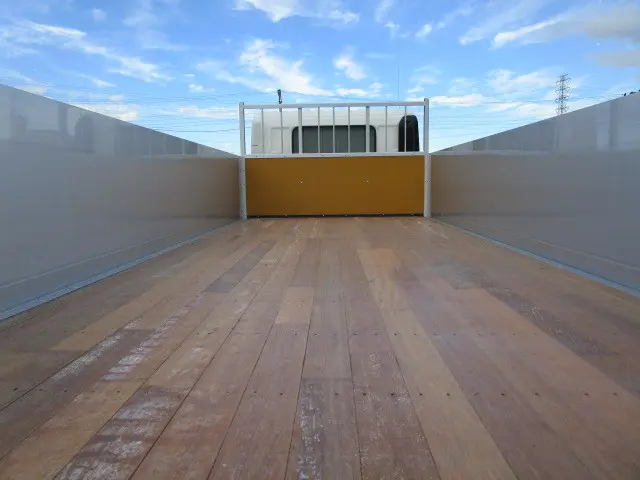 日野 レンジャー 2KG-FE2ACG(2WD)の写真10