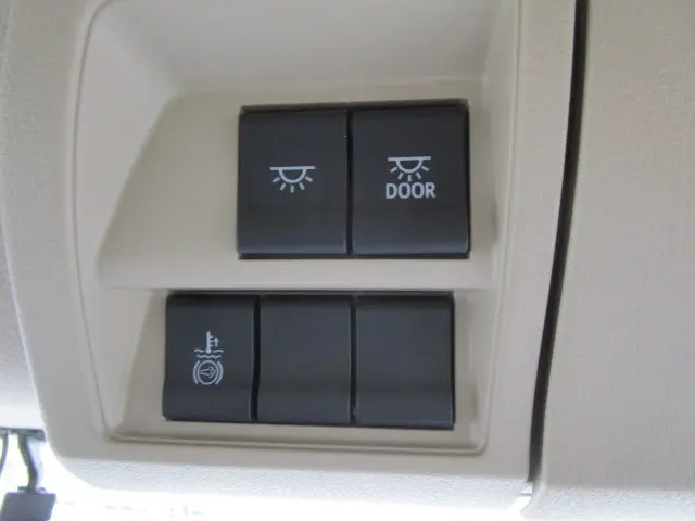 日野 レンジャー 2KG-FE2ACG(2WD)の写真18