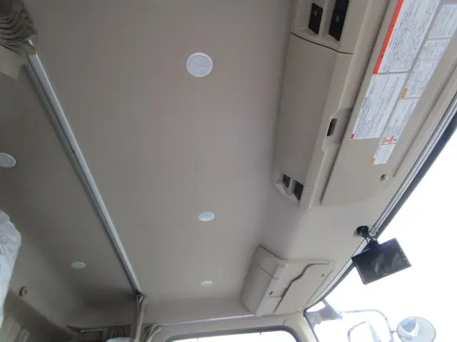 日野 レンジャー 2KG-FE2ACG(2WD)の写真21