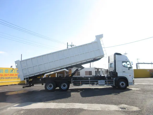 日野 プロフィア 2DG-FS1AHE(6x4)の写真6