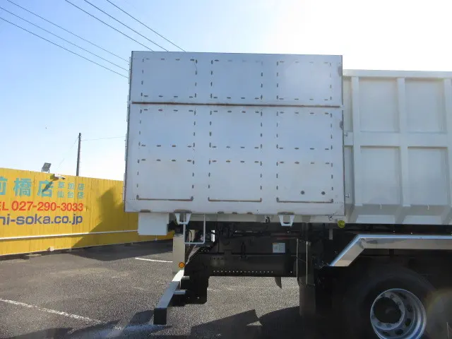 日野 プロフィア 2DG-FS1AHE(6x4)の写真12