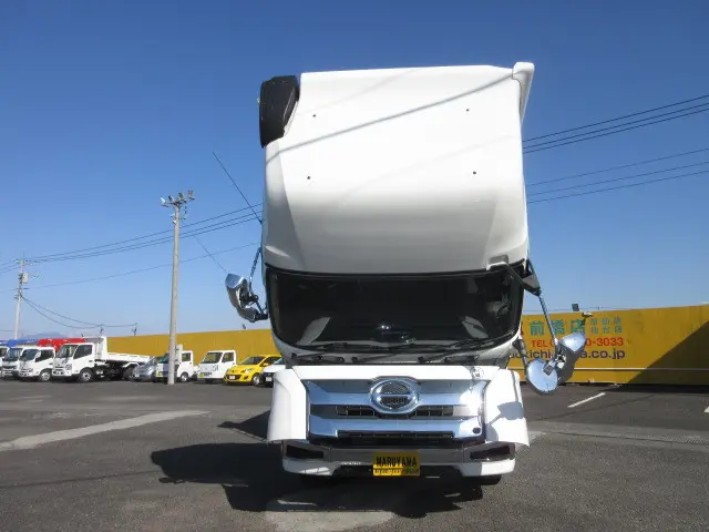 日野 プロフィア 2DG-FS1AHE(6x4)の写真20