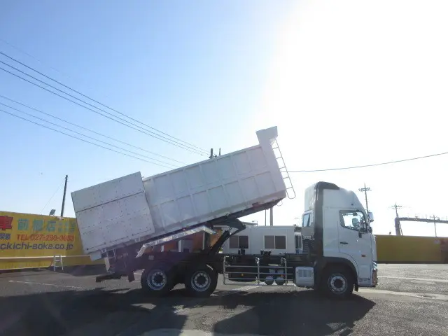 日野 プロフィア 2DG-FS1AJE(6x4)の写真6