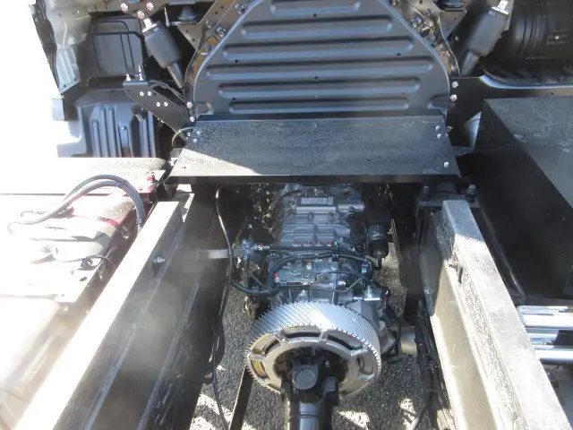 日野 プロフィア 2DG-FS1AJE(6x4)の写真20