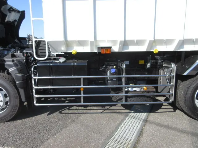 日野 プロフィア 2DG-FS1AJE(6x4)の写真38