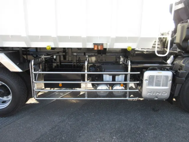 日野 プロフィア 2DG-FS1AJE(6x4)の写真42