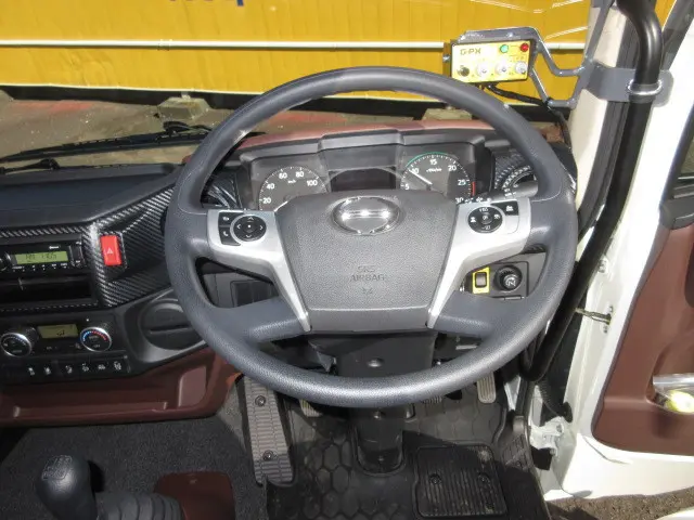 日野 レンジャー 2KG-FD2ABA(2WD)の写真11