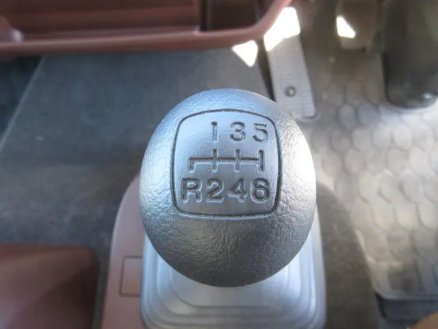 日野 レンジャー 2KG-FD2ABA(2WD)の写真14