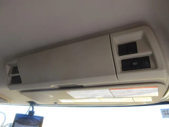 日野 レンジャー 2KG-FD2ABA(2WD)の写真17