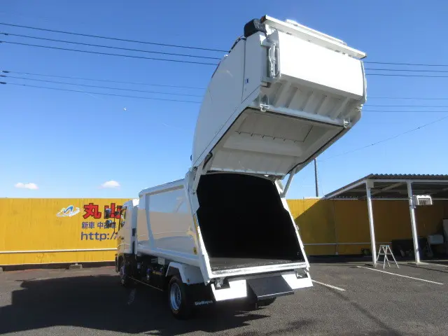 日野 レンジャー 2KG-FD2ABA(2WD)の写真31