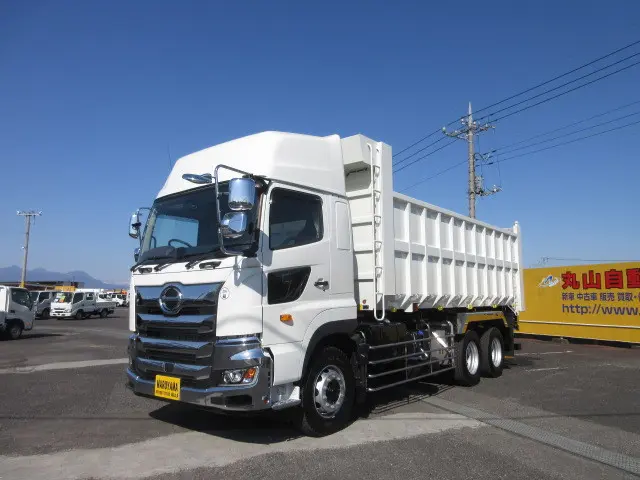 日野 プロフィア 2DG-FS1AJE(6x4)の写真1