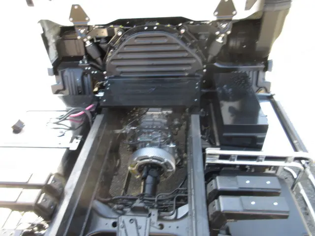 日野 プロフィア 2DG-FS1AJE(6x4)の写真21