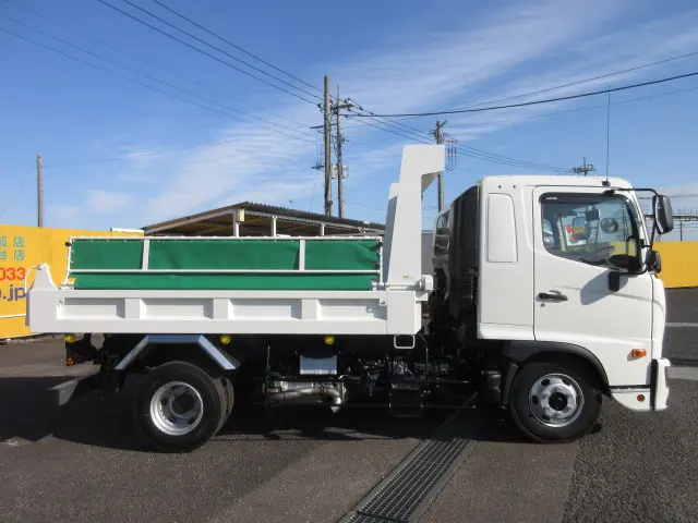 日野 レンジャー 2KG-FD2ABA(2WD)の写真6