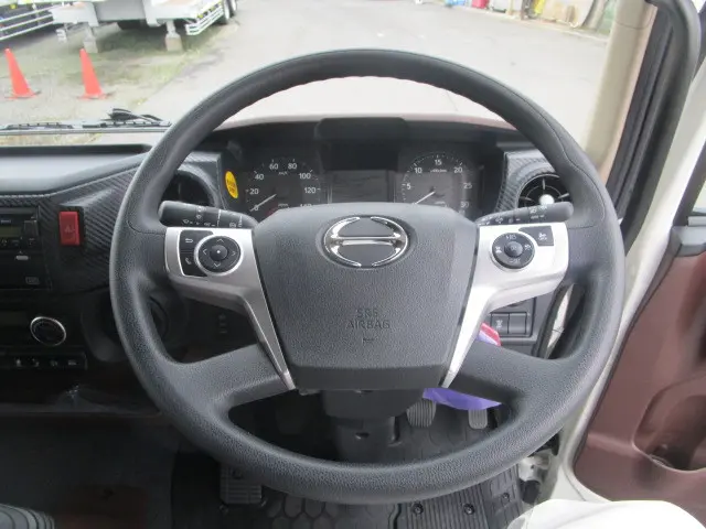 日野 レンジャー 2KG-FE2ACG(2WD)の写真17