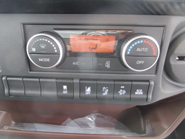 日野 レンジャー 2KG-FE2ACG(2WD)の写真21