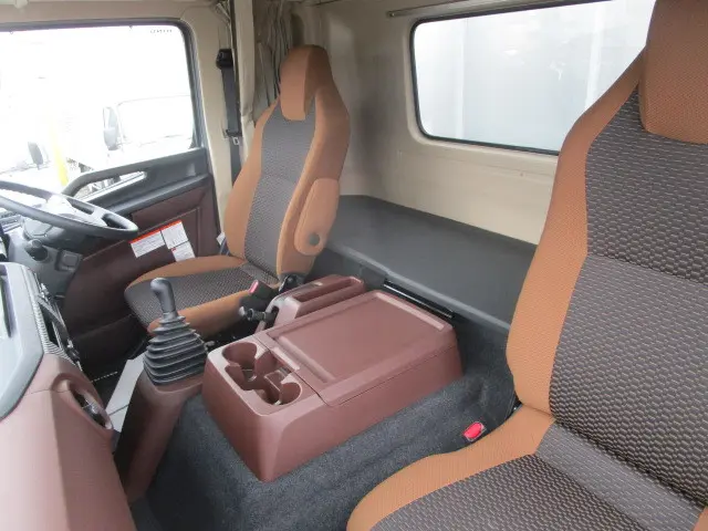 日野 レンジャー 2KG-FE2ACG(2WD)の写真28