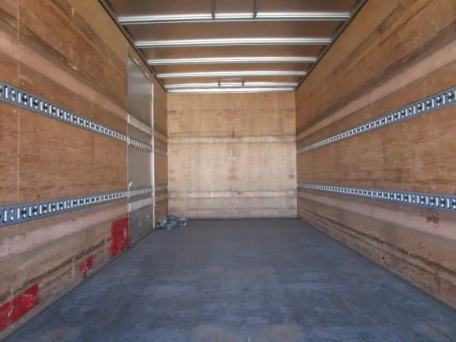 日野 レンジャー 2KG-FC2ABA(2WD)の写真8