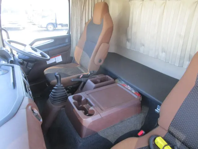 日野 レンジャー 2PG-FD2ABG(2WD)の写真17