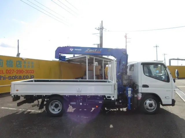 三菱 キャンター 2RG-FEAV0(2WD)の写真5