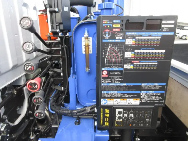 三菱 キャンター 2RG-FEAV0(2WD)の写真39