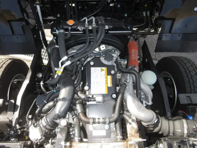 いすゞ フォワード 2RG-FRR90S4(2WD)の写真34