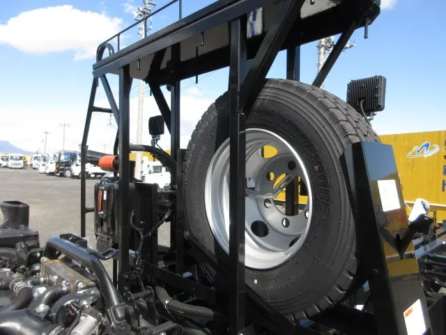 いすゞ フォワード 2RG-FRR90S4(2WD)の写真36