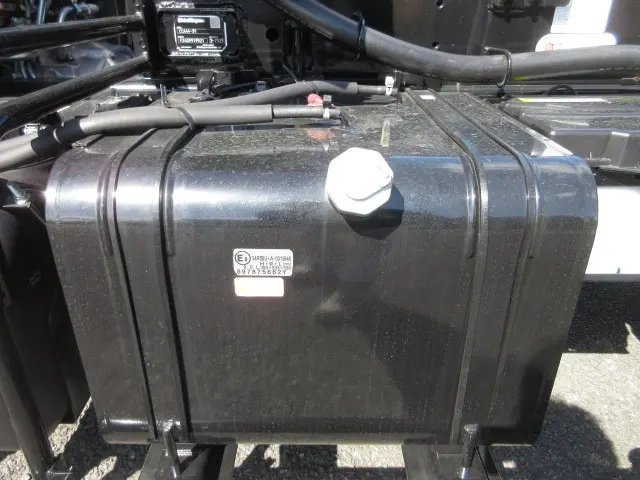 いすゞ フォワード 2RG-FRR90S4(2WD)の写真45