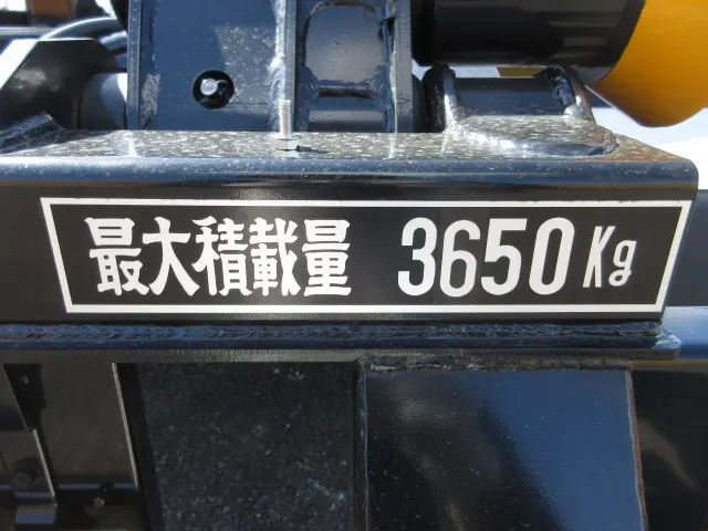 いすゞ フォワード 2RG-FRR90S4(2WD)の写真49