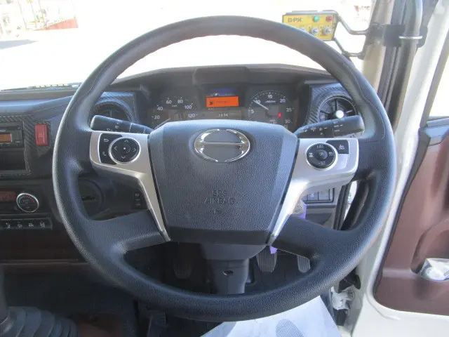 日野 レンジャー 2KG-FD2ABA(2WD)の写真12